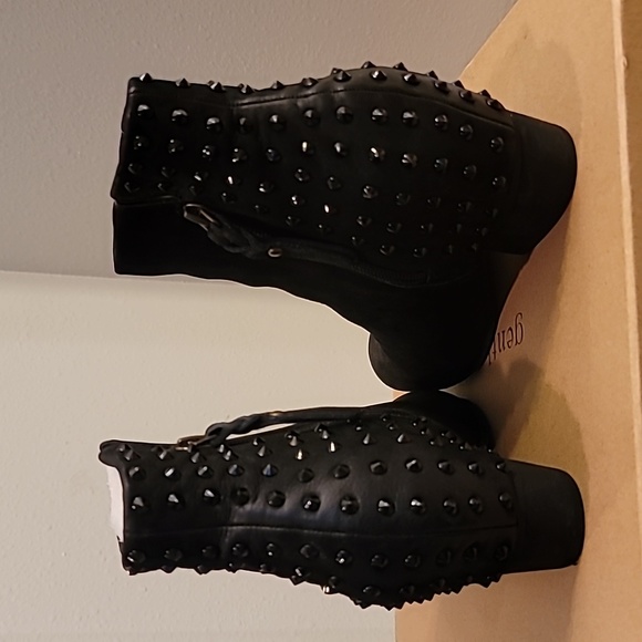 Kenneth Cole zip bling booties - Picture 2 of 7